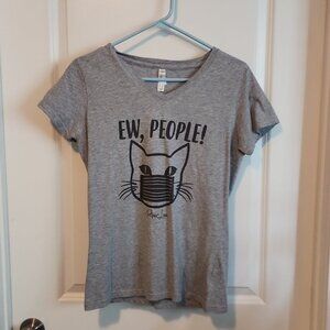 Piper Lou Ew People v-neck T-shirt size medium